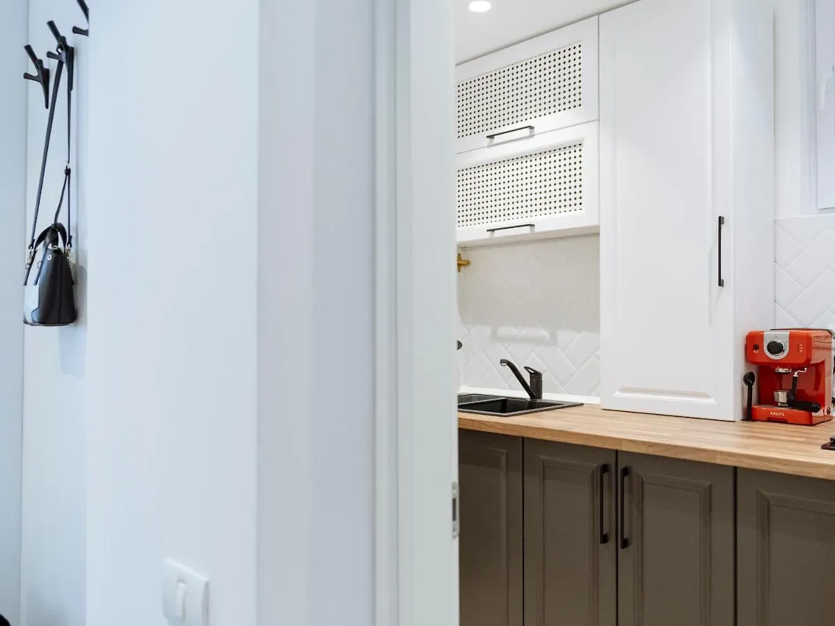 Elegant Cosy Studio - Calea Victoriei Bucureşti 0*,