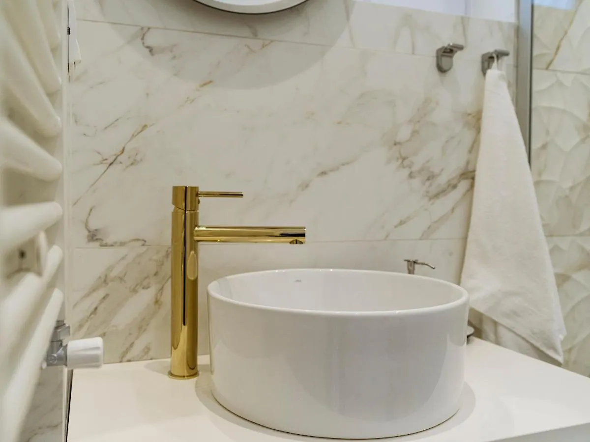 公寓 Elegant Cosy Studio - Calea Victoriei 布加勒斯特